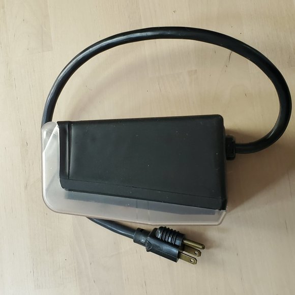 Rain Tight outdoor timer - Picture 3 of 7